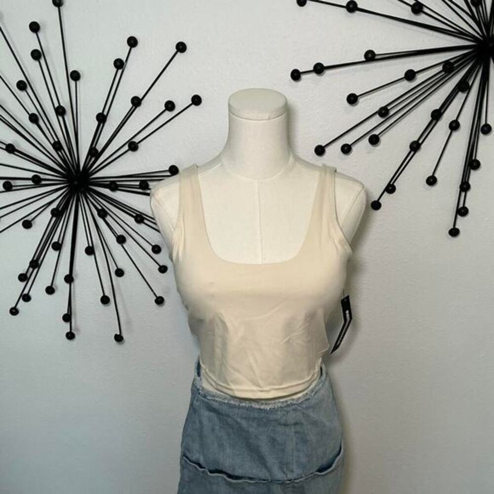 Fashion Nova Sport cream active crop tank top built in bra fitted athleisure